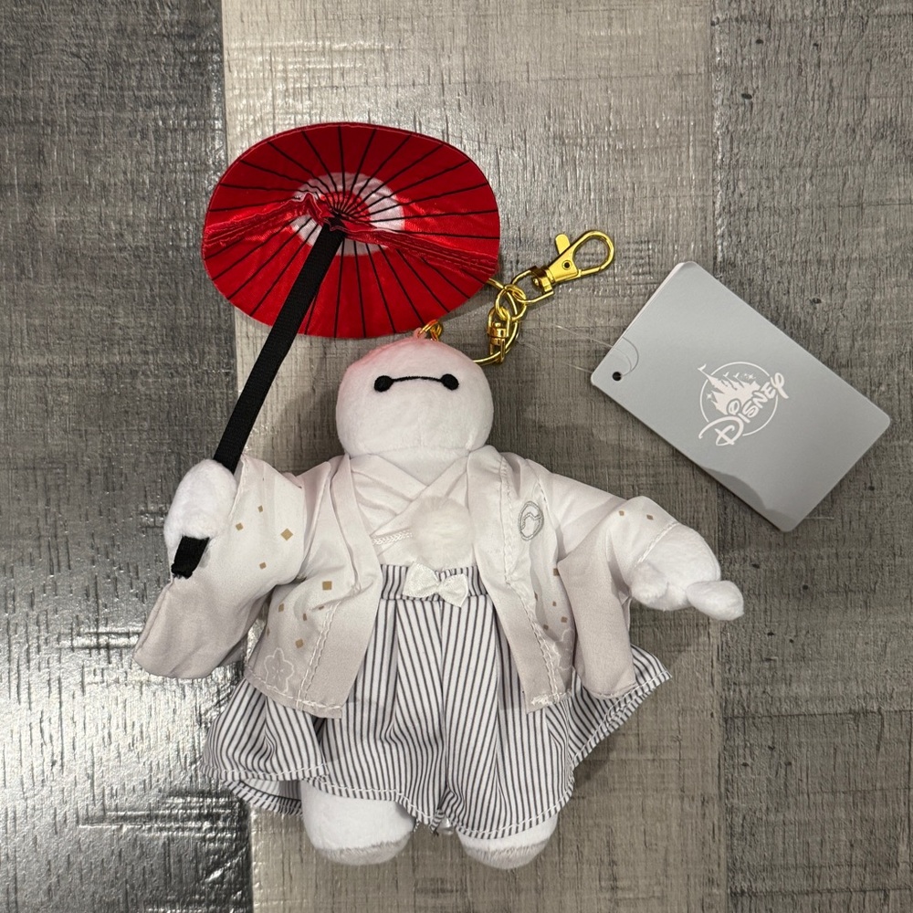 BAYMAX Disney Japan Store Kimono - plush doll Limited Edition Keychain